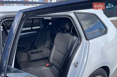 Універсал Volkswagen Golf 2016 в 