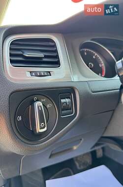 Универсал Volkswagen Golf 2015 в 