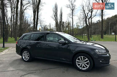 Универсал Volkswagen Golf 2014 в 