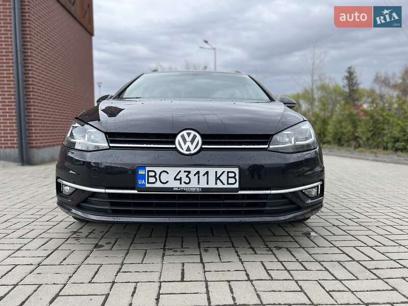 Универсал Volkswagen Golf 2018 в Львове