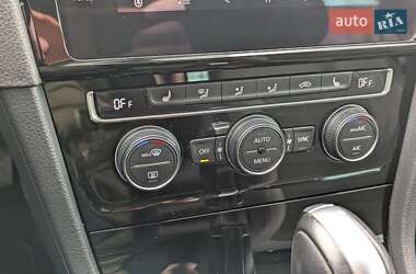 Універсал Volkswagen Golf 2017 в 
