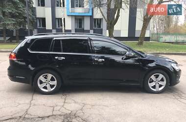 Универсал Volkswagen Golf 2015 в Житомире