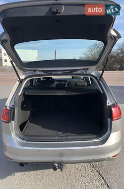 Универсал Volkswagen Golf 2015 в 