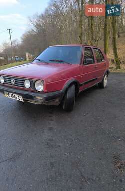 Хэтчбек Volkswagen Golf 1992 в 