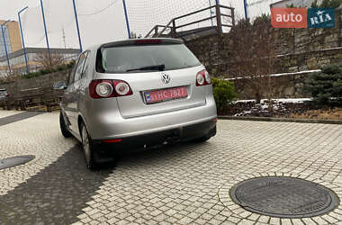 Хетчбек Volkswagen Golf 2007 в 