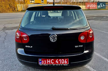 Хэтчбек Volkswagen Golf 2007 в 