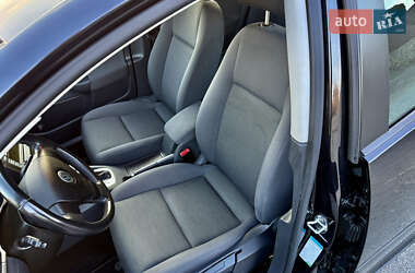 Хэтчбек Volkswagen Golf 2007 в 