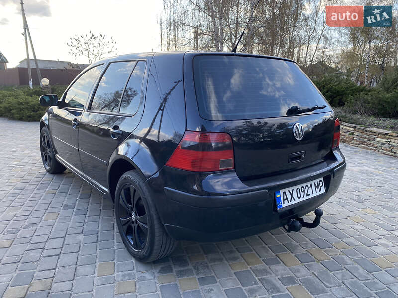 Хэтчбек Volkswagen Golf 1998 в Харькове