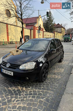 Хетчбек Volkswagen Golf 2007 в 