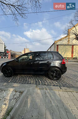 Хетчбек Volkswagen Golf 2007 в 