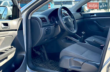 Универсал Volkswagen Golf 2009 в 