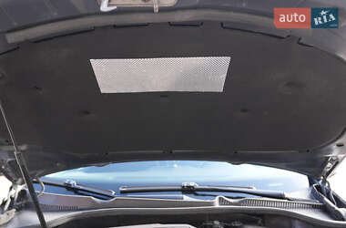 Хэтчбек Volkswagen Golf 2011 в 