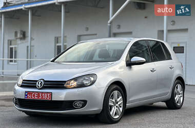 Хэтчбек Volkswagen Golf 2009 в Виннице
