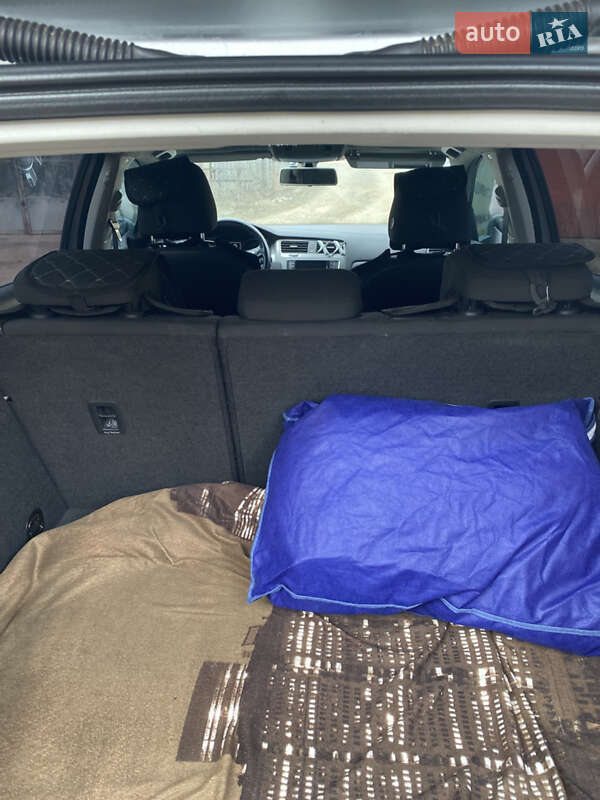 Универсал Volkswagen Golf 2013 в Ивано-Франковске