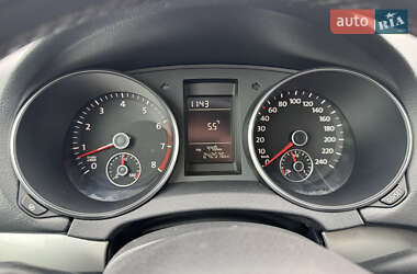 Хэтчбек Volkswagen Golf 2009 в 