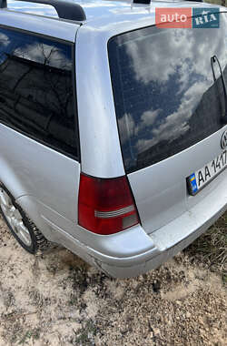 Універсал Volkswagen Golf 2003 в 