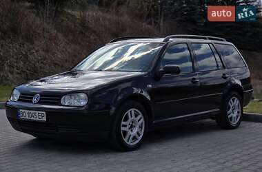 Универсал Volkswagen Golf 2004 в 