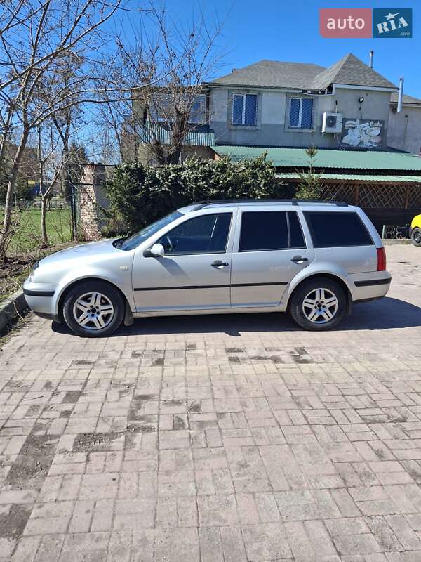Універсал Volkswagen Golf 1999 в Славуті