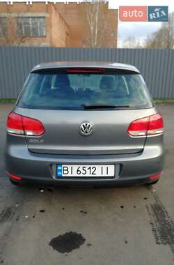 Хэтчбек Volkswagen Golf 2009 в 