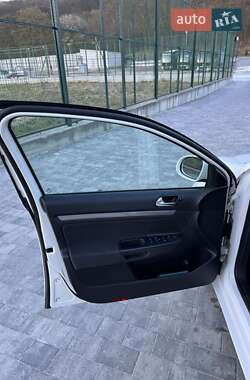 Универсал Volkswagen Golf 2012 в 