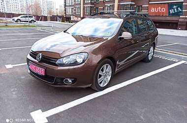 Универсал Volkswagen Golf 2011 в 