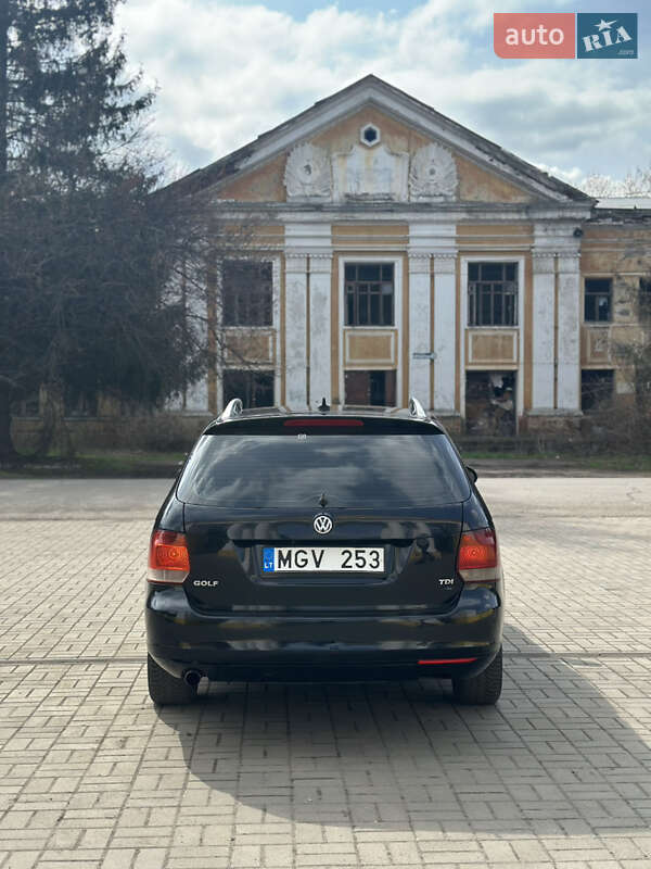 Универсал Volkswagen Golf 2011 в Славянске
