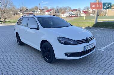 Универсал Volkswagen Golf 2010 в 