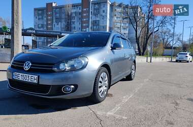 Универсал Volkswagen Golf 2010 в 