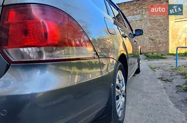 Универсал Volkswagen Golf 2010 в 