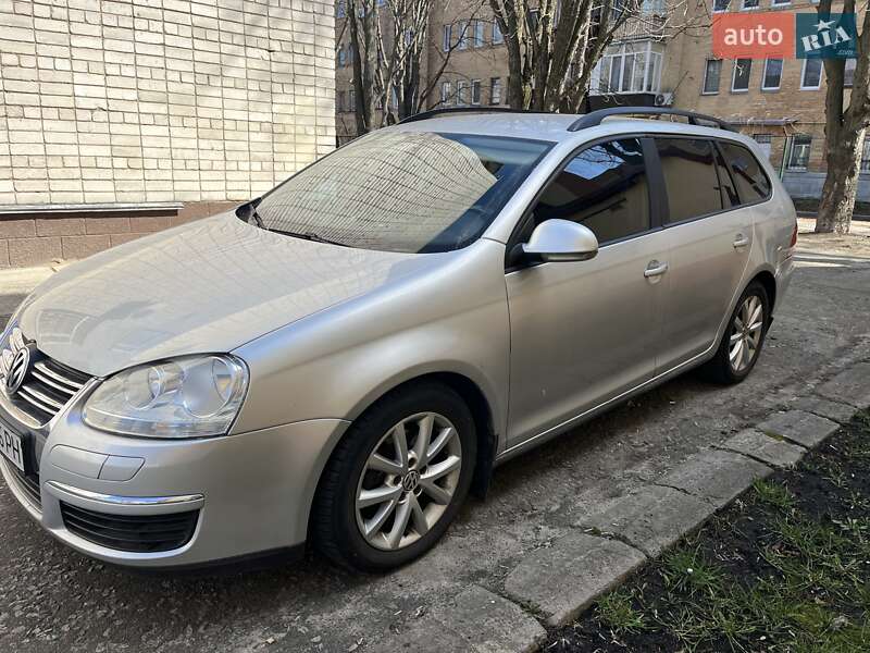 Універсал Volkswagen Golf 2007 в 