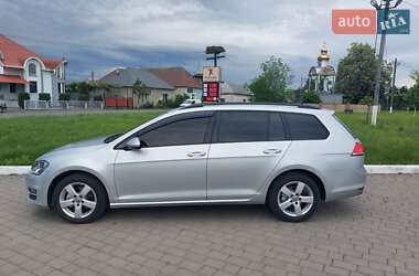 Універсал Volkswagen Golf 2013 в 