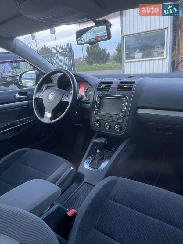 Универсал Volkswagen Golf 2009 в Одессе