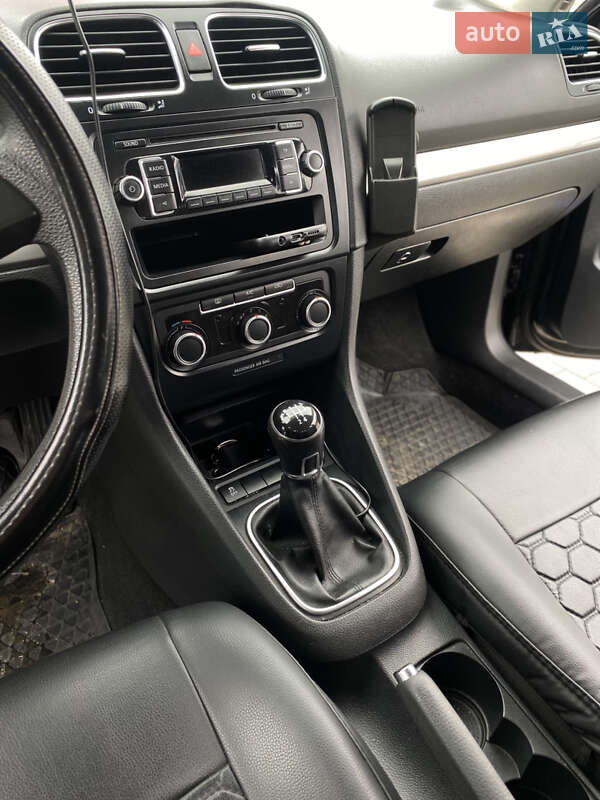 Универсал Volkswagen Golf 2013 в Хмельницком