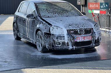 Хэтчбек Volkswagen Golf 2008 в 