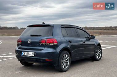 Хэтчбек Volkswagen Golf 2013 в 