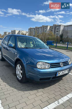 Хэтчбек Volkswagen Golf 1999 в 