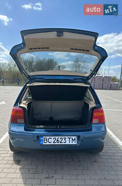 Хэтчбек Volkswagen Golf 1999 в 