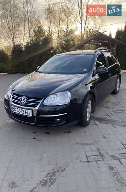 Универсал Volkswagen Golf 2008 в 