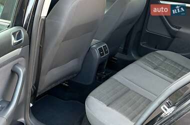 Хэтчбек Volkswagen Golf 2008 в 