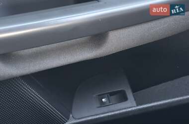 Хэтчбек Volkswagen Golf 2008 в 