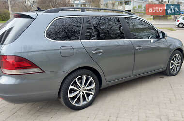Универсал Volkswagen Golf 2011 в 