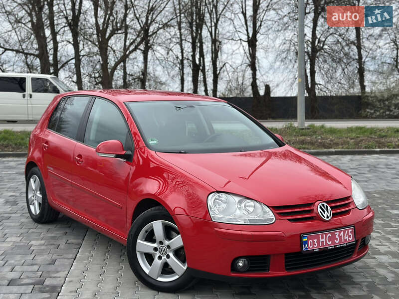 Хэтчбек Volkswagen Golf 2008 в Виннице