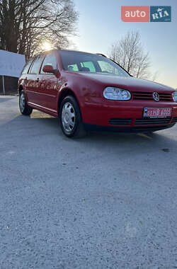 Універсал Volkswagen Golf 2005 в 