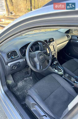 Универсал Volkswagen Golf 2009 в 