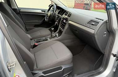 Универсал Volkswagen Golf 2018 в 