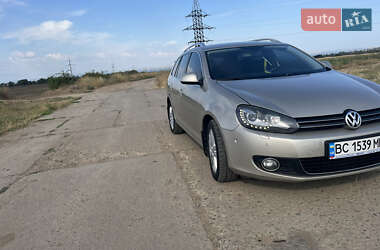 Универсал Volkswagen Golf 2012 в 