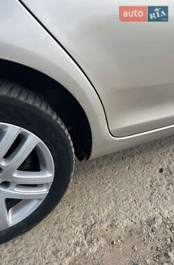 Универсал Volkswagen Golf 2012 в 