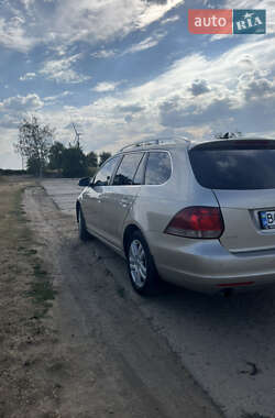 Универсал Volkswagen Golf 2012 в 