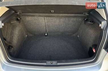 Хэтчбек Volkswagen Golf 2008 в 