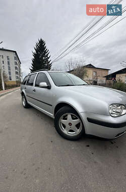 Универсал Volkswagen Golf 2001 в 